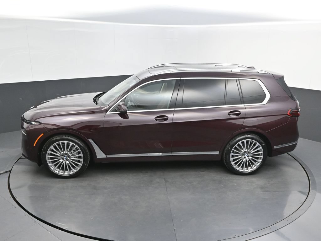 Certified 2024 BMW X7 xDrive40i w/ Executive Package AWD/4WD image 36