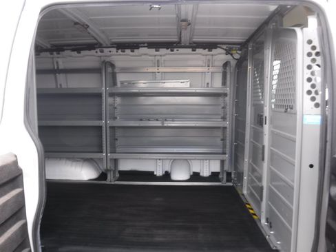 Used 2022 GMC Savana 2500 w/ Driver Convenience Package RWD image 11