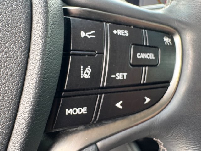 Used 2019 Lexus ES 350 w/ Premium Package FWD image 8