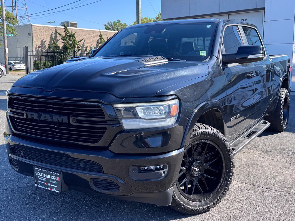 Used 2021 RAM 1500 Laramie w/ Sport Appearance Package AWD/4WD image 3