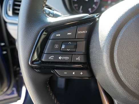 Used 2025 Subaru Forester Sport image 11