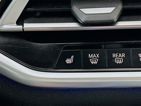 Used 2020 BMW X5 M50i image 20