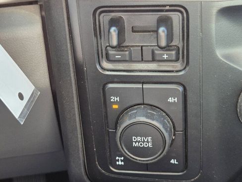 Used 2024 Ford F250 XL w/ STX Appearance Package AWD/4WD image 26