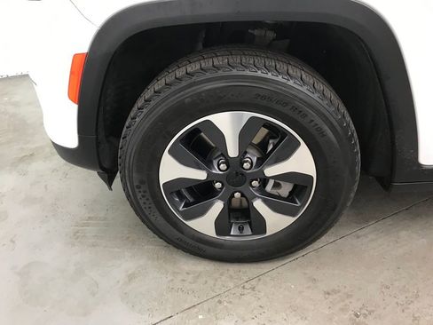 Used 2024 Jeep Grand Cherokee Limited 4xe image 48