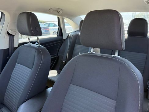 Used 2025 Volkswagen Jetta S FWD image 15