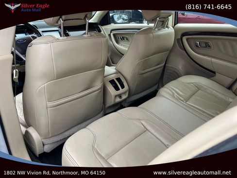 Used 2013 Ford Taurus Limited image 8