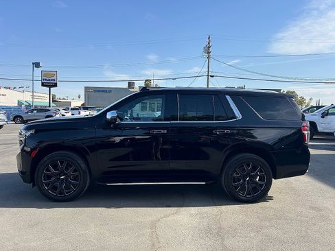 Used 2021 Chevrolet Tahoe Premier w/ Premium Package RWD image 6