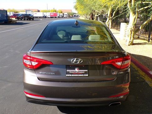 Used 2016 Hyundai Sonata SE image 4