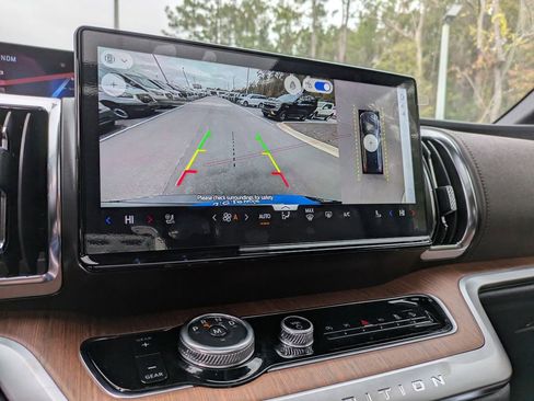 New 2025 Ford Expedition King Ranch AWD/4WD image 25