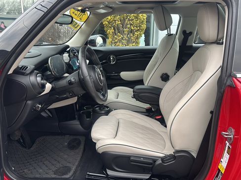 Used 2022 MINI Cooper S image 12