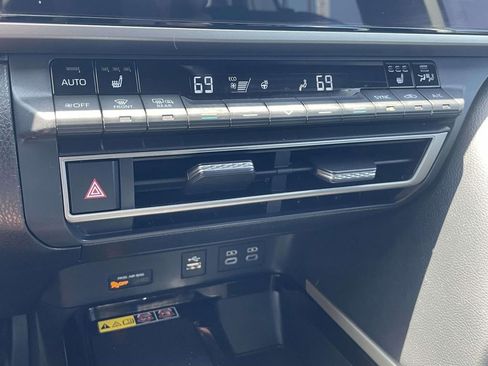 Used 2025 Toyota Camry XSE image 20