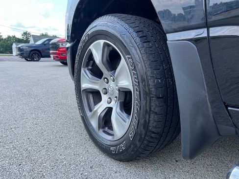 Used 2023 RAM 1500 Laramie image 27