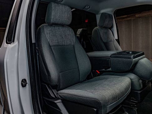 Used 2023 Ford F350 XLT w/ Snow Plow Prep Package image 17