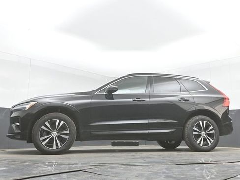 Used 2023 Volvo XC60 B5 Core FWD image 44
