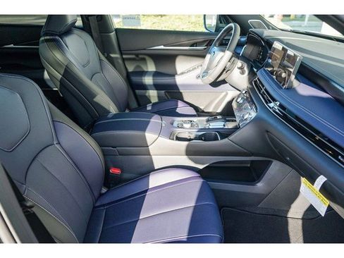 New 2026 INFINITI QX60 Sport w/ Dark Cargo Package AWD/4WD image 16