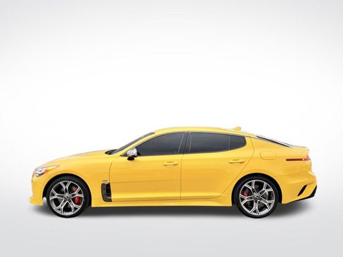 Used 2018 Kia Stinger GT image 9