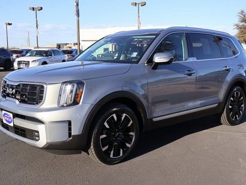 Used 2024 Kia Telluride SX Prestige image 11