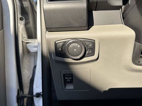 Used 2019 Ford F150 XL w/ Equipment Group 101A Mid image 19