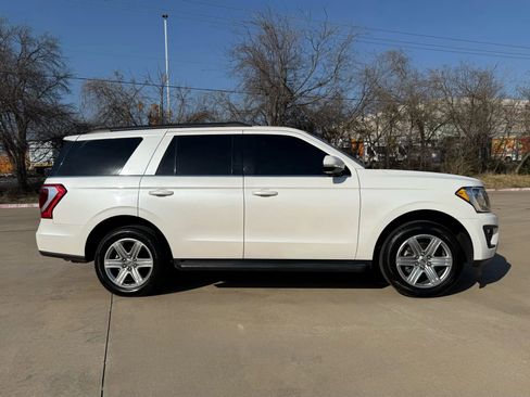 Used 2019 Ford Expedition XLT w/ Equipment Group 201A image 6