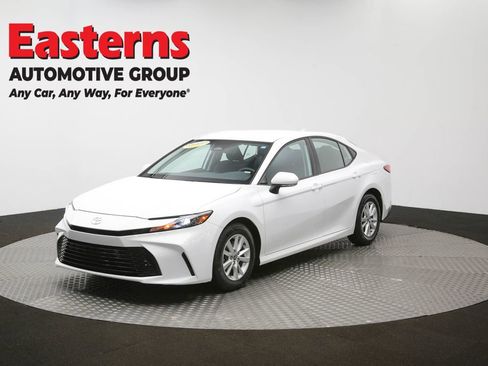 Used 2025 Toyota Camry LE FWD image 55