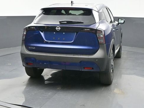 New 2026 Nissan Kicks SV w/ SV Premium Package image 5