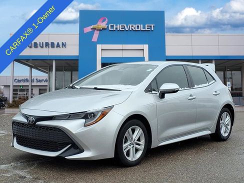 Used 2019 Toyota Corolla Hatchback image 1
