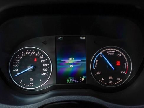 New 2024 Mercedes-Benz eSprinter 170 Cargo image 26