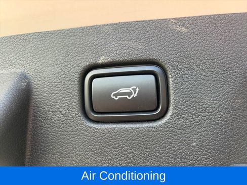 Used 2024 Kia Sportage X-Line w/ X-Line Premium Package AWD/4WD image 9