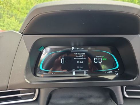 New 2025 Hyundai Elantra Blue image 20