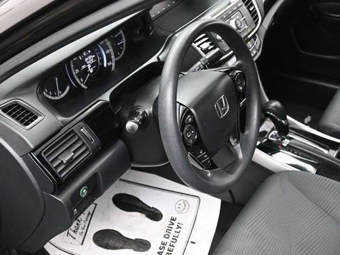 Used 2016 Honda Accord LX image 13