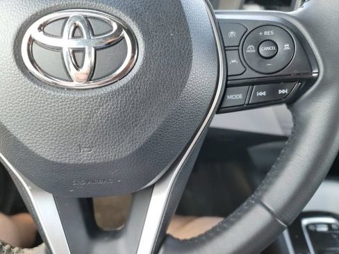 Used 2024 Toyota Corolla SE AWD/4WD image 12