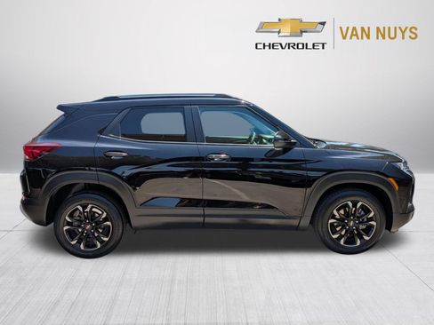 Used 2023 Chevrolet TrailBlazer LT FWD image 4