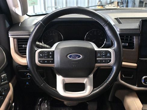 Used 2024 Ford Expedition Max Limited RWD image 13