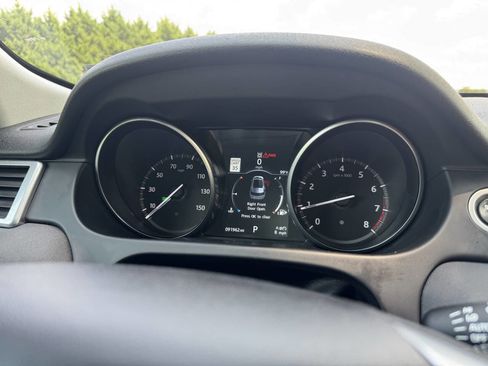 Used 2017 Land Rover Discovery Sport HSE image 22