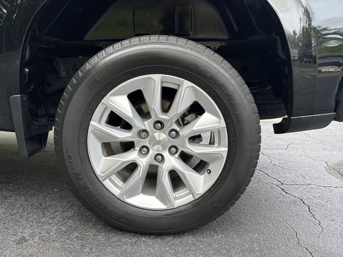 Certified 2022 Chevrolet Silverado 1500 Custom w/ Safety Confidence Package AWD/4WD image 19