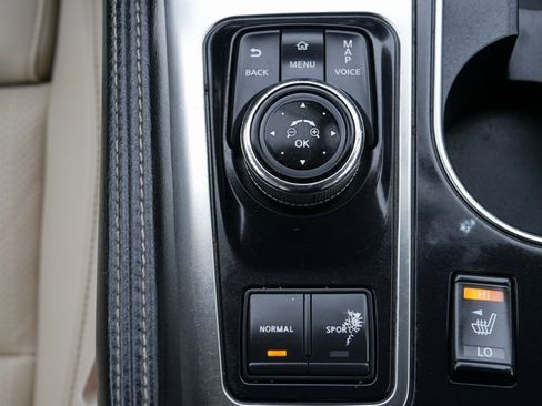 Used 2018 Nissan Maxima 3.5 SV image 21