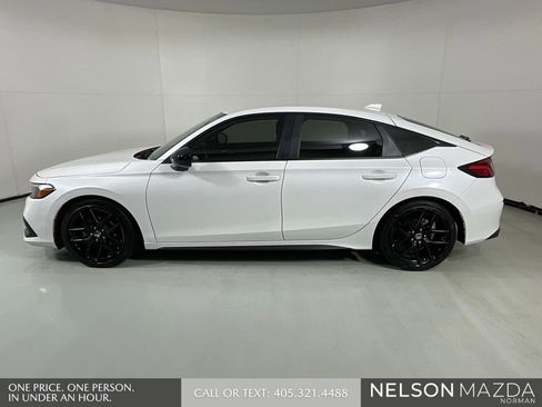 Used 2024 Honda Civic Sport image 5