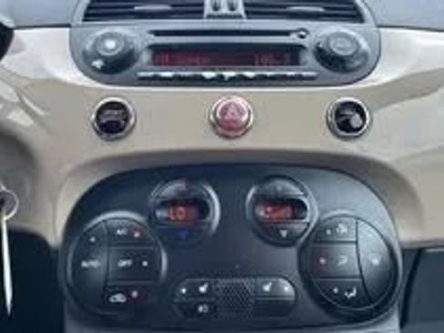 Used 2012 FIAT 500 Lounge w/ Luxury Leather Pkg FWD image 2