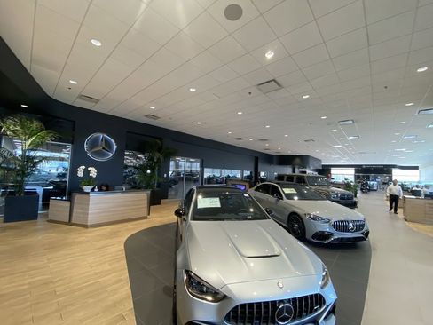 Certified 2026 Mercedes-Benz GLC 300 4MATIC image 10