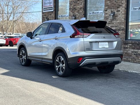 Used 2022 Mitsubishi Eclipse Cross SE image 3