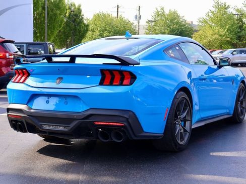 Used 2024 Ford Mustang Dark Horse RWD image 7