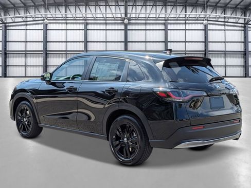 New 2026 Honda HR-V Sport image 2