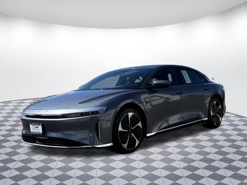 Used 2024 Lucid Air Touring AWD/4WD image 3