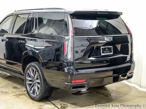 Certified 2024 Cadillac Escalade Sport w/ Touring Package AWD/4WD image 6