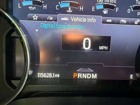 Used 2020 Ford Expedition XLT w/ Equipment Group 202A AWD/4WD image 11