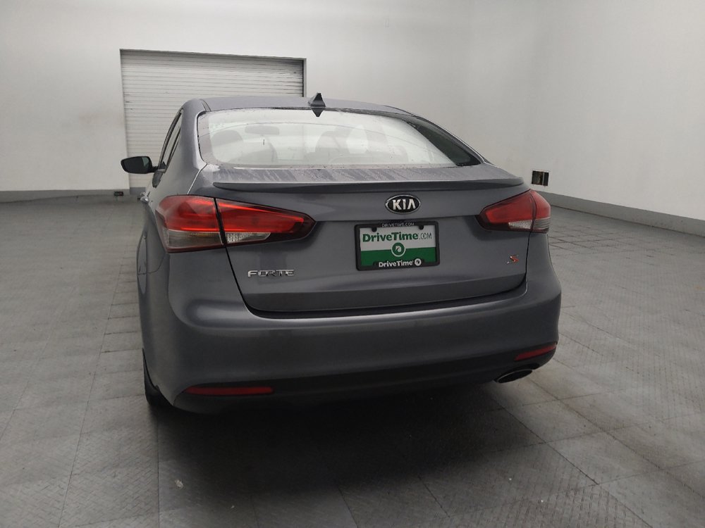 Used 2018 Kia Forte S FWD image 6