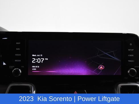 Used 2023 Kia Sorento SX AWD/4WD image 18