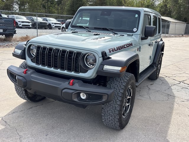 Used 2024 Jeep Wrangler Unlimited Rubicon w/ Technology Group AWD/4WD image 10