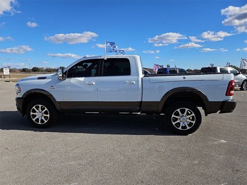 Certified 2023 RAM 2500 Limited image 3