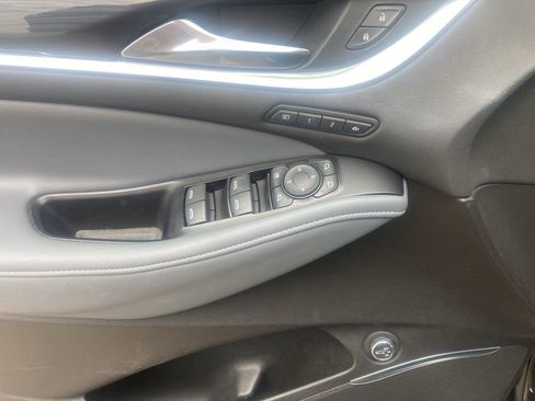 Certified 2018 Buick Enclave Premium w/ Experience Buick Package AWD/4WD image 20